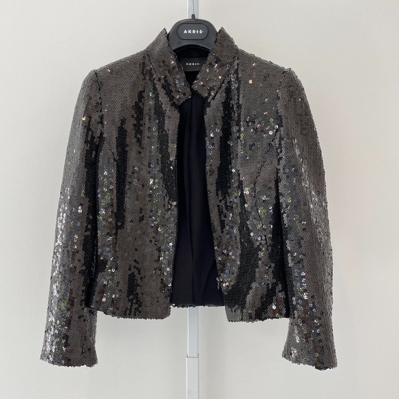 AKRIS BLACK FLORAL SEQUINS EVENING CROPPED JACKET FR 38 / US 6 NOWTS! - Picture 5 of 17